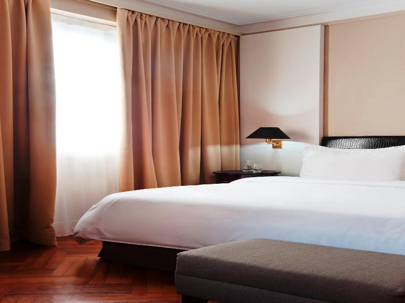 เอ็นเอช คอลเลคชั่น บัวโนสไอเรส คริยอน Hotel ภายนอก รูปภาพ